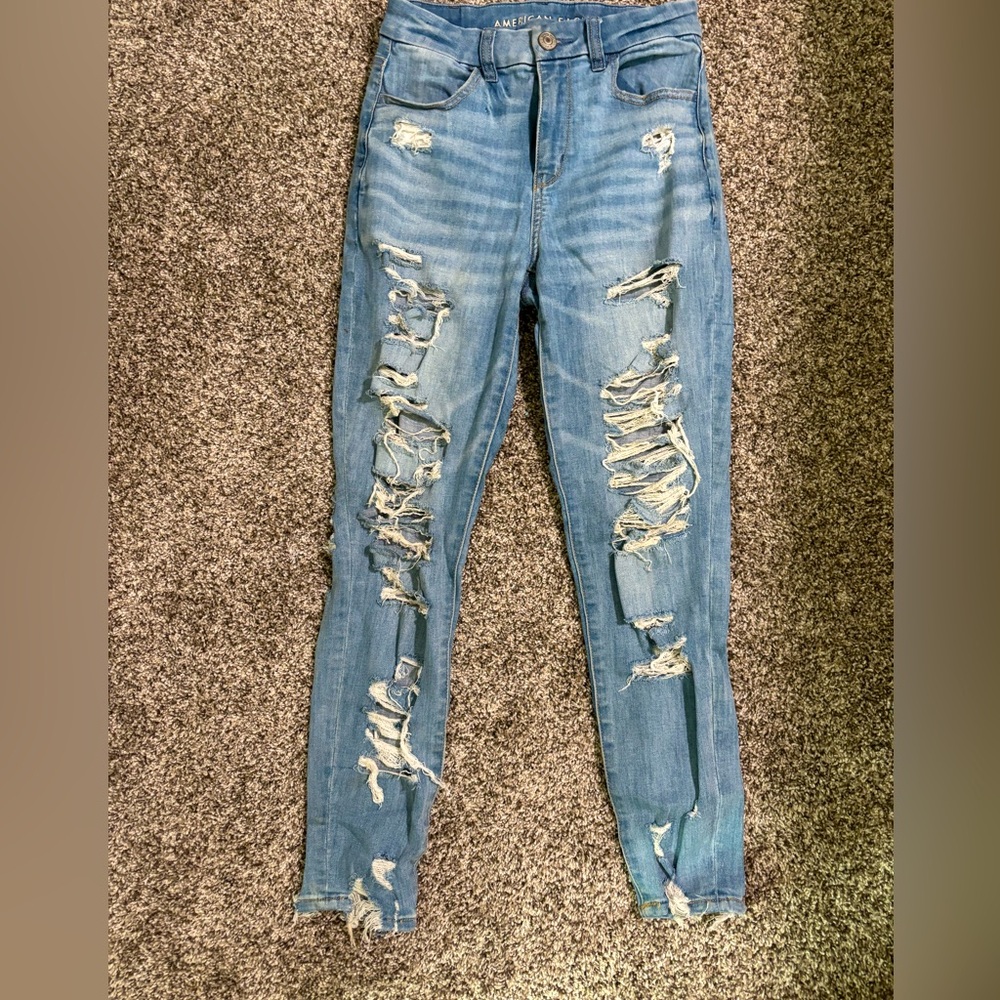 American Eagle Ripped Jeans!